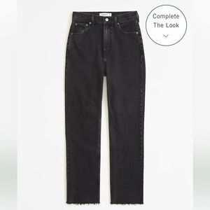 Abercrombie and Fitch Ultra High Rise Ankle Straight Jean Size 28